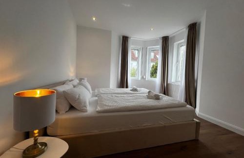 Crimmitschau Apartment | 105 Quadratmeter Apartment, Parkplatz, kinderfreundlich, 6 Personen, WIFI, vollausgestattete Küche,