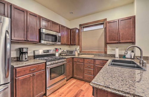 Glenwood Springs Apartment | 107 m² Apartment ∙ 2 bedrooms ∙ 6 guests