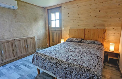 Chatellenot House | 107 m² House ∙ 3 bedrooms ∙ 6 guests