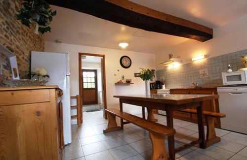 Canville-la-Rocque House | 108 m² Gîte ∙ 3 bedrooms ∙ 7 guests