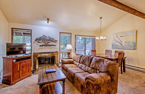Adelma Beach House | 108 m² House ∙ 2 bedrooms ∙ 6 guests