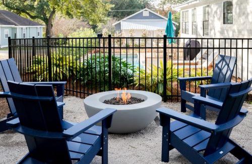 Fairhope House | 108 the Church St Collection with Pool