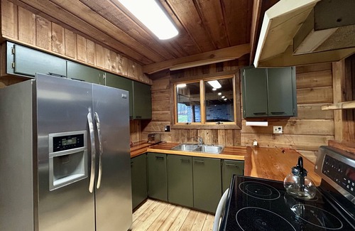 Campobello Cabin | 10Br Cozy Old Mill Lodge with Event hall, Sauna in Campobello sleeps 44