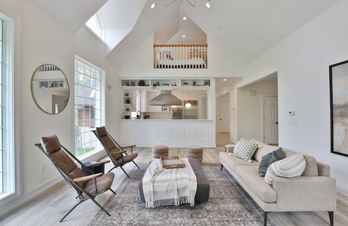 Logan Villa | 11,000sqft sleeps 29, POOL! lake swimming & fishing, hot tub, sauna, 130 acres!