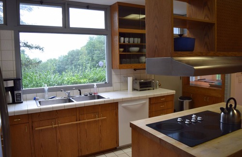 Williamstown House | 11 acre mid-century estate, newly renovated, seasonally available pool.