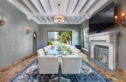 Morningside Villa | 11 Bedroom Majestic Classic Estate with Modern Day Refinement