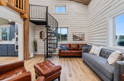 St. Charles Cabin | 11 cabins! 12 Bedrooms! Game Room! Hot tub! Family Reunion! Business Retreat! Sleeps 50+