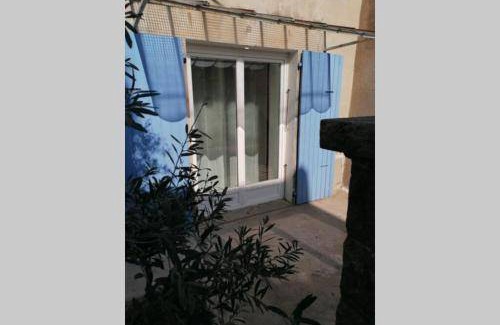 Saint-Barthelemy-de-Vals Apartment | 110 m² Apartment ∙ 3 bedrooms ∙ 9 guests