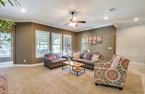 Lubbock House | 11 Mi to Dtwn Lubbock Home with Patio, Grill and Yard