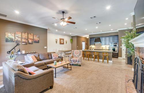 Lubbock House | 11 Mi to Dtwn Lubbock Home with Patio, Grill and Yard