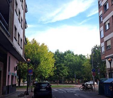Logrono Historic Centre Apartment | 110 m² Apartment ∙ 4 bedrooms ∙ 8 guests