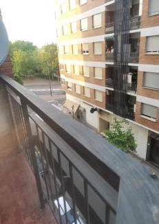 Logrono Historic Centre Apartment | 110 m² Apartment ∙ 4 bedrooms ∙ 8 guests