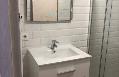 Gijon-Este Resort | 110 m² Private room ∙ 1 bedroom ∙ 3 guests