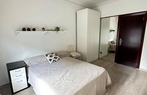 Logrono City Centre Resort | 110 m² Private room ∙ 1 bedroom ∙ 1 guest
