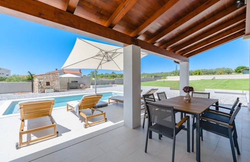 Valtura Villa | 110 m² Villa ∙ 2 bedrooms ∙ 5 guests