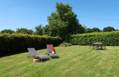 Plouzelambre Villa | 110 m² Villa ∙ 3 bedrooms ∙ 6 guests