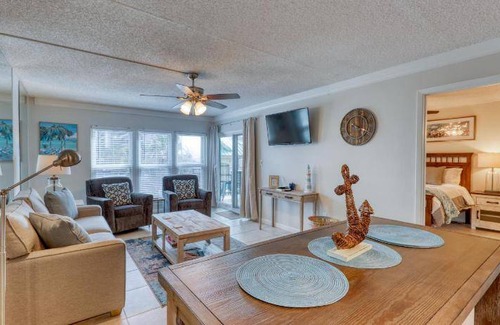 Fort Walton Beach Apartment | 111 m² Apartment ∙ 2 bedrooms ∙ 6 guests