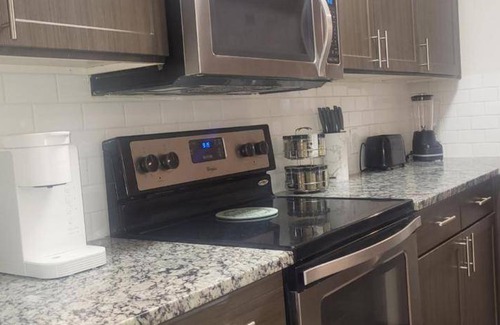 Deep Ellum Apartment | 111 m² Apartment ∙ 2 bedrooms ∙ 6 guests