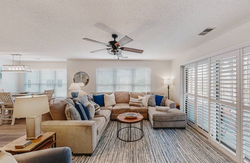 Sea Trail Condo | 111 m² Condo ∙ 2 bedrooms ∙ 8 guests