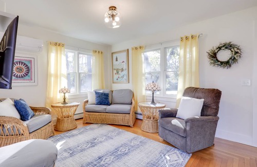 Wakefield-Peacedale House | 111 m² House ∙ 3 bedrooms ∙ 6 guests