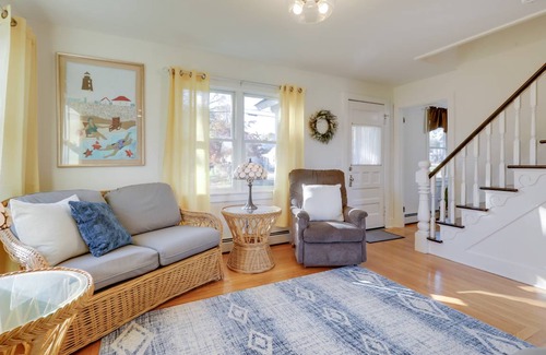 Wakefield-Peacedale House | 111 m² House ∙ 3 bedrooms ∙ 6 guests