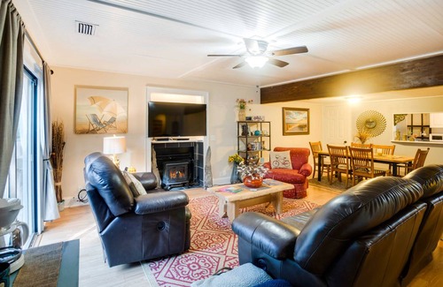 Saint Simons Island Apartment | 111 m² Apartment ∙ 3 bedrooms ∙ 6 guests