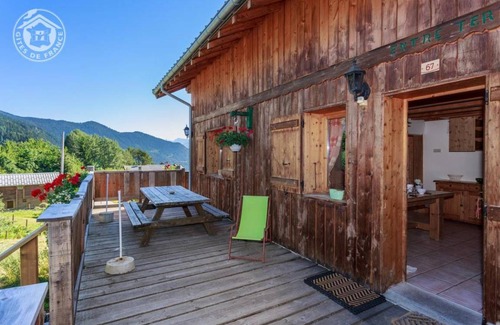 Notre-Dame-du-Pre House | 113 m² Gîte ∙ 5 bedrooms ∙ 12 guests