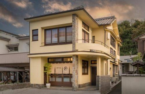 Ozu House | 114 m² House ∙ 3 bedrooms ∙ 6 guests