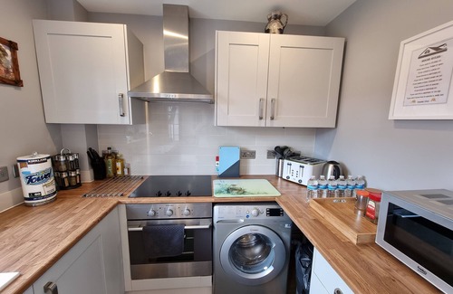 George Green House | 115 ExcellentStays - Crown Meadow - 4 Bedroom House