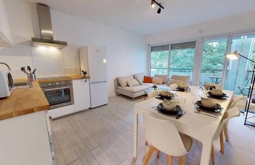 9th Arrondissement Resort | 115 m² Private room ∙ 1 bedroom ∙ 1 guest