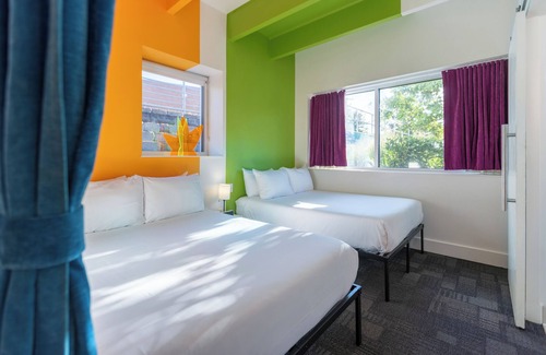 East Hill Hotel | 116 - Group Suite