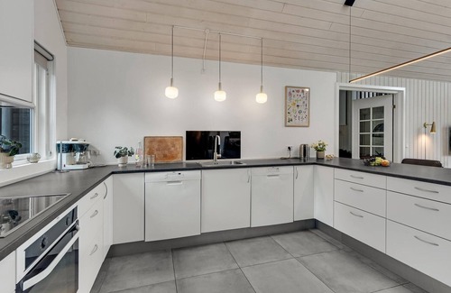 Blavand House | 12 bedroom beautiful home in Blåvand