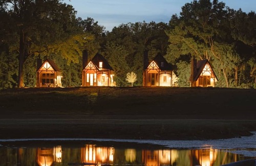 Laura House | #12 Deer Lodge