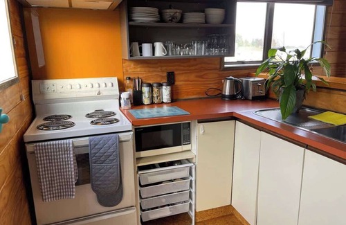 Two Mile Bay House | 12 Hawai · Relax in Hawai