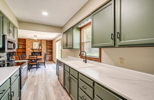 Hemlock House | 12 Mi to Mississinewa Lake Peaceful Retreat