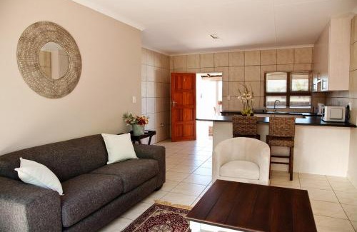 Piet Retief House | 12 On Top Guesthouse