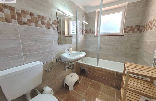 Bad Mitterndorf Apartment | 120 m² Apartment ∙ 3 bedrooms ∙ 9 guests