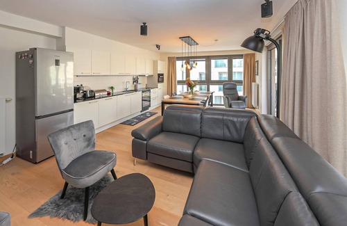 Ostend Apartment | 120 m² Apartment ∙ 3 bedrooms ∙ 6 guests
