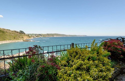 West Looe Apartment | 120 m² Apartment ∙ 3 bedrooms ∙ 6 guests