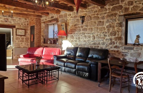 Vaour House | 120 m² Gîte ∙ 3 bedrooms ∙ 6 guests