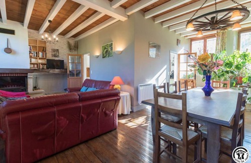 Montbrun-Bocage House | 120 m² Gîte ∙ 4 bedrooms ∙ 6 guests