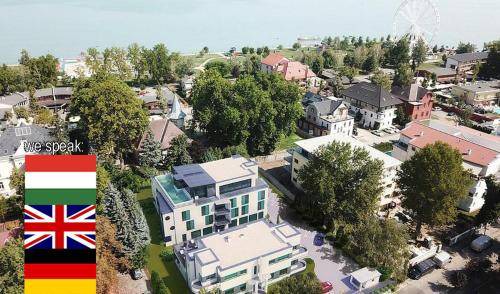 Siofok Aranypart Hotel | 120 m² Hotel ∙ 4 bedrooms ∙ 8 guests