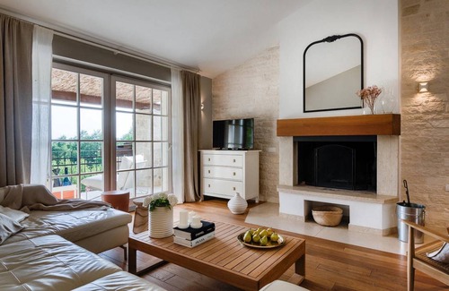 Pican House | 120 m² House ∙ 3 bedrooms ∙ 6 guests