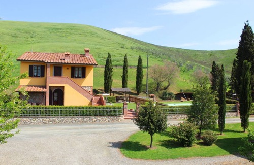 Volterra Villa | 120 m² Villa ∙ 4 bedrooms ∙ 8 guests