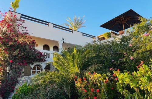 Taghazout Villa | 1200 m² Villa ∙ 4 bedrooms ∙ 10 guests