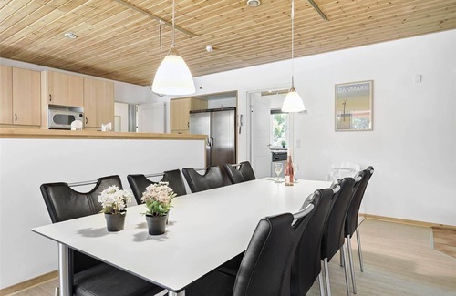 Yderby House | 12224 Sjællands Odde - Pistolstræde 3 A
