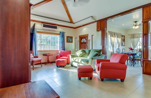 San Ignacio House | 124 m² House ∙ 3 bedrooms ∙ 6 guests