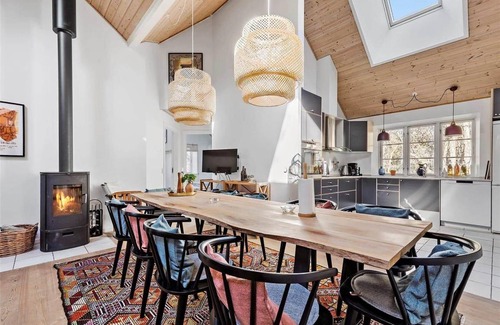 Ordrup House | 125 m² House ∙ 4 bedrooms ∙ 8 guests
