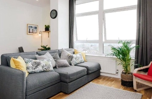 Ashford Apartment | 125 The Panorama, 2 Bedroom Apartment