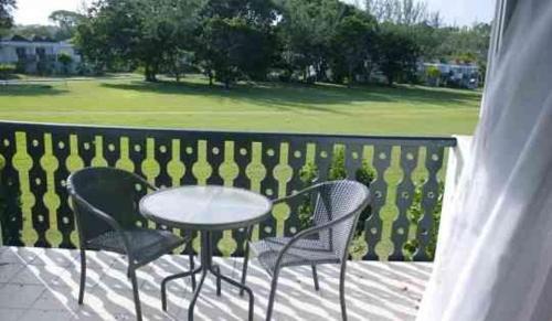 Rendezvous Apartment | 126 Friendship, Rockley Golf Club